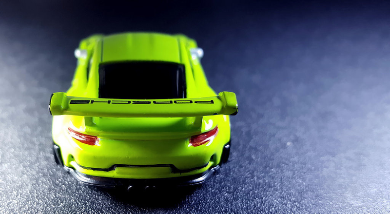 Illustration for article titled A green Porsche